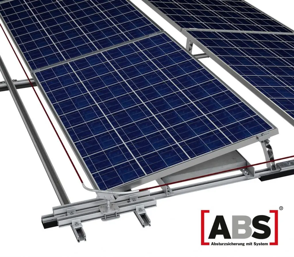 PV Anlage Verschraubung im Detail