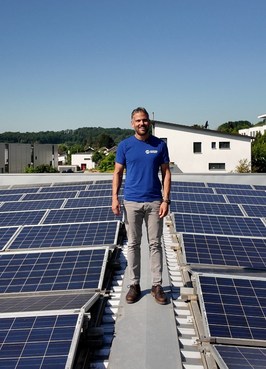 Photovoltaikanlage auf dem Hallendach der Marziale Coolinaria GmbH
