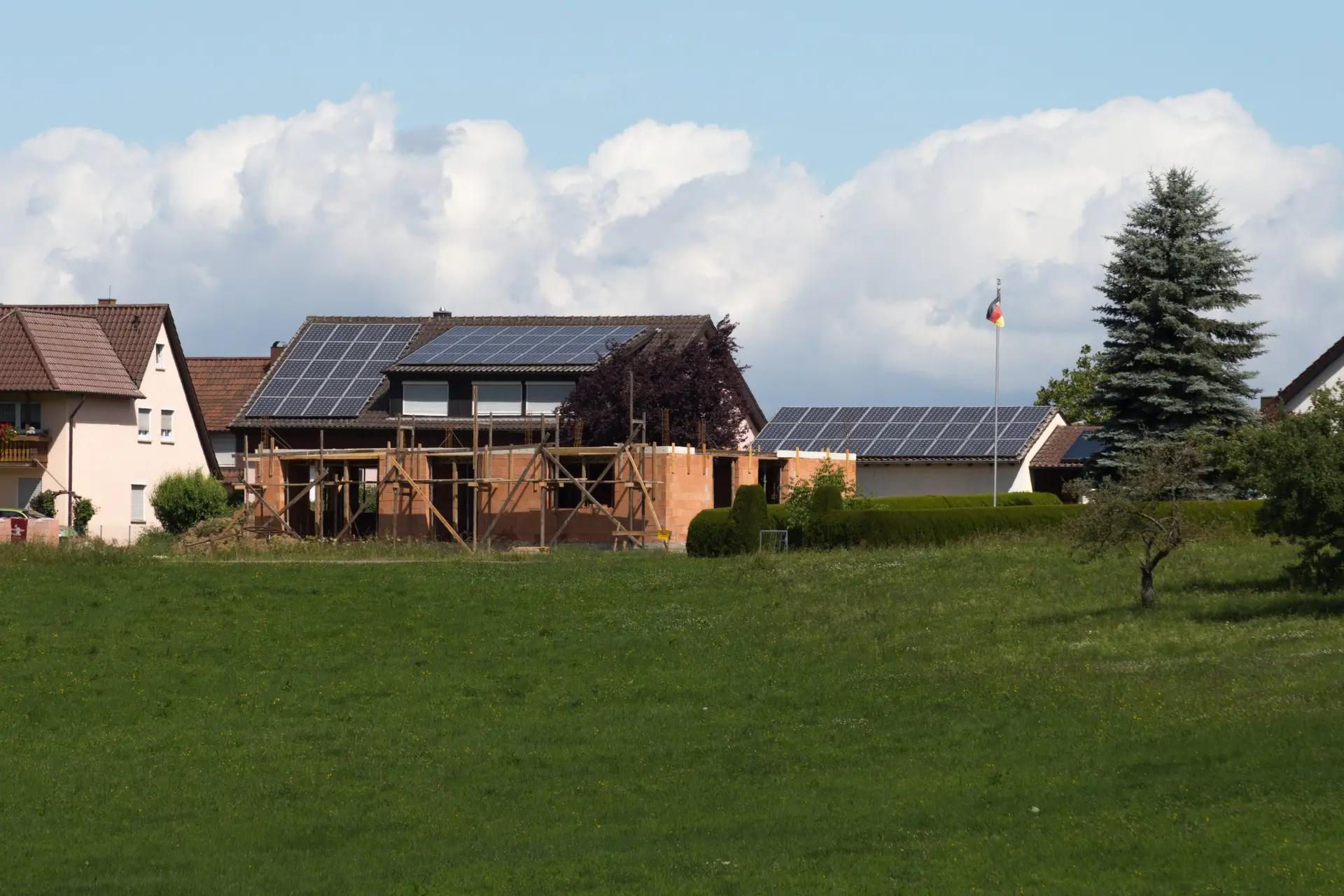 „Photovoltaikanlage auf einem Einfamilienhaus in Baden-Württemberg – EEG 2027 im Gesetzgebungsverfahren"